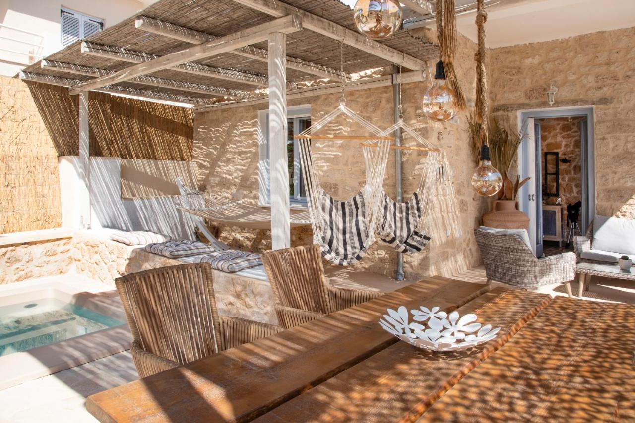 Terra E Sole Spa Suite Aegina Vathí Exterior foto
