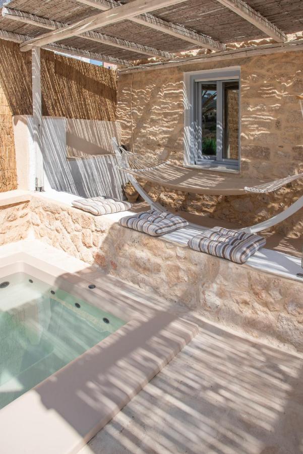Terra E Sole Spa Suite Aegina Vathí Exterior foto