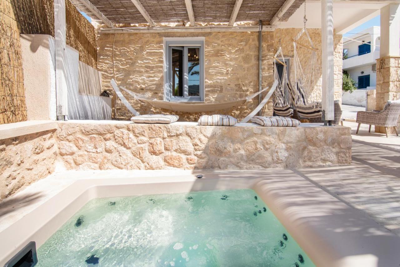 Terra E Sole Spa Suite Aegina Vathí Exterior foto